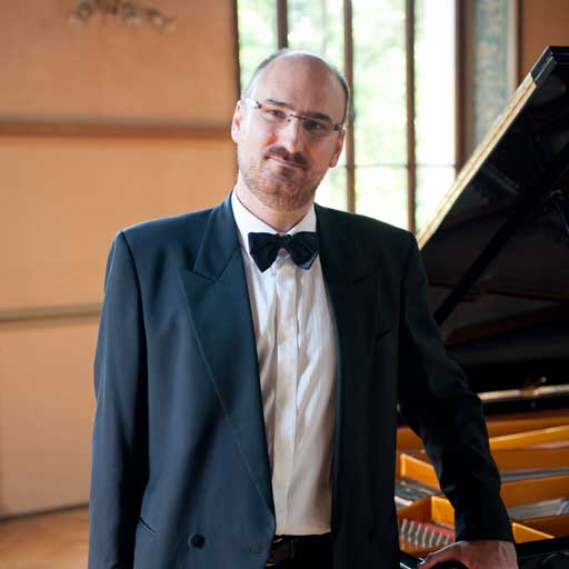 Edoardo Bruni - Klavier